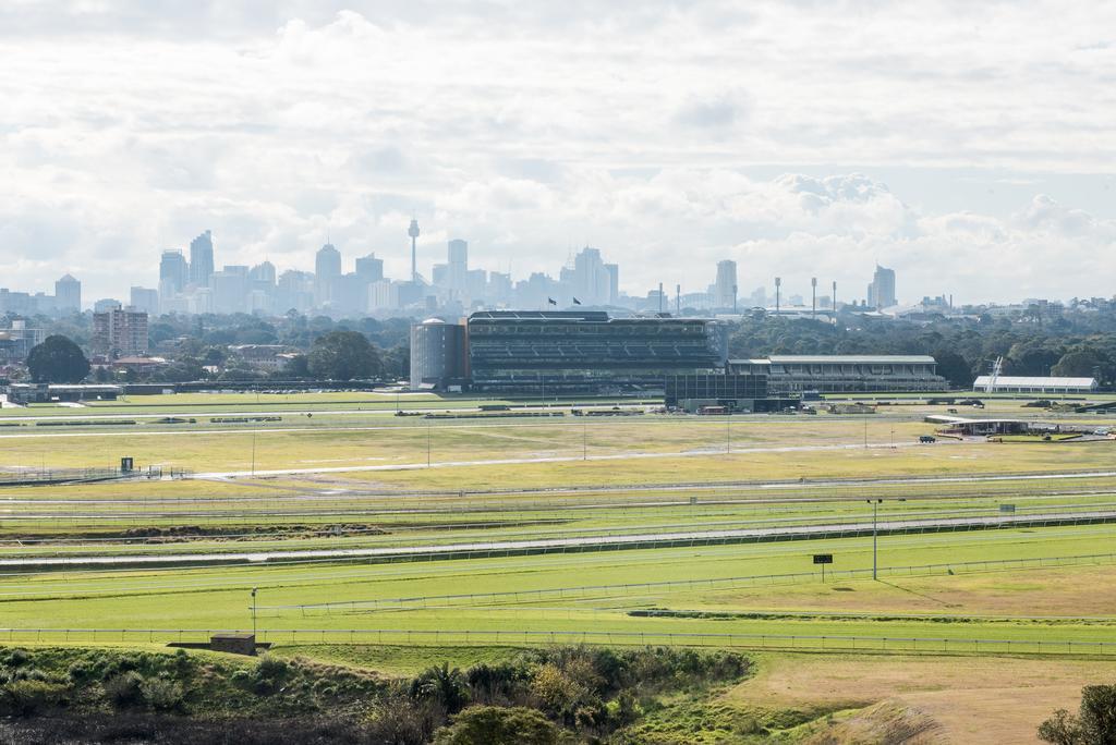 Racecourse Space Pop Up Randwick Exteriör bild