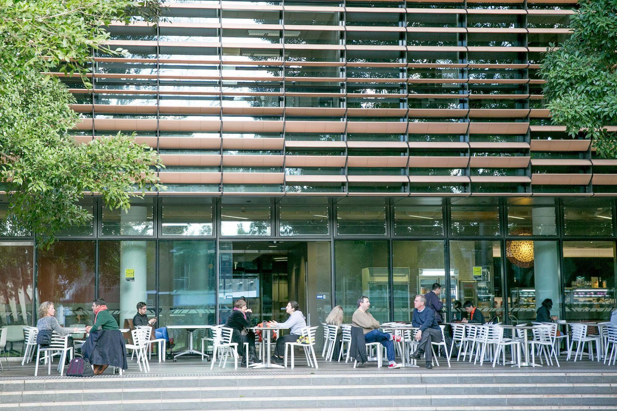 Racecourse Space Pop Up Randwick Exteriör bild