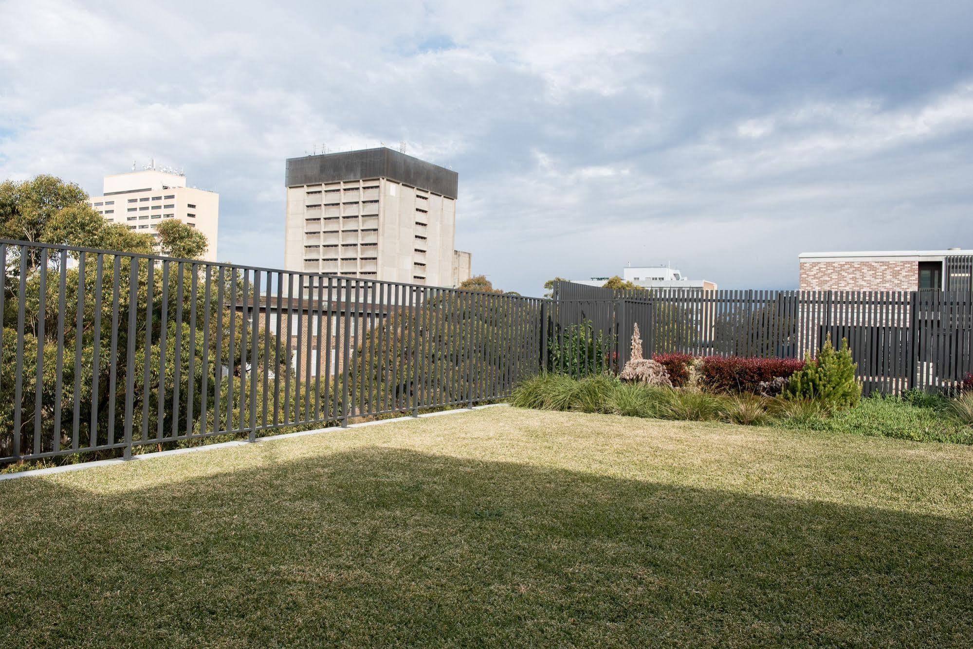 Racecourse Space Pop Up Randwick Exteriör bild